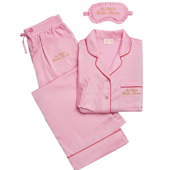 TAYLOR SWIFT NWT | PINK YOU NEED TO CALM DOWN PJ PAJAMA SET AND EYE MASK | SMALL - Picture 1 of 6